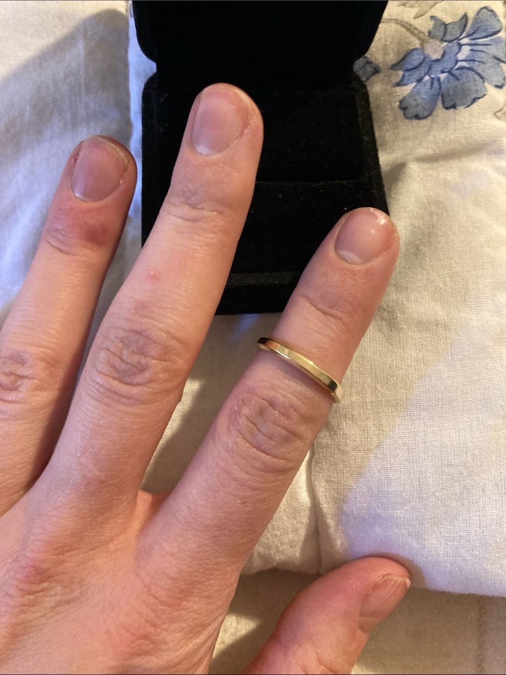14k yellow gold wedding band size 6.25
